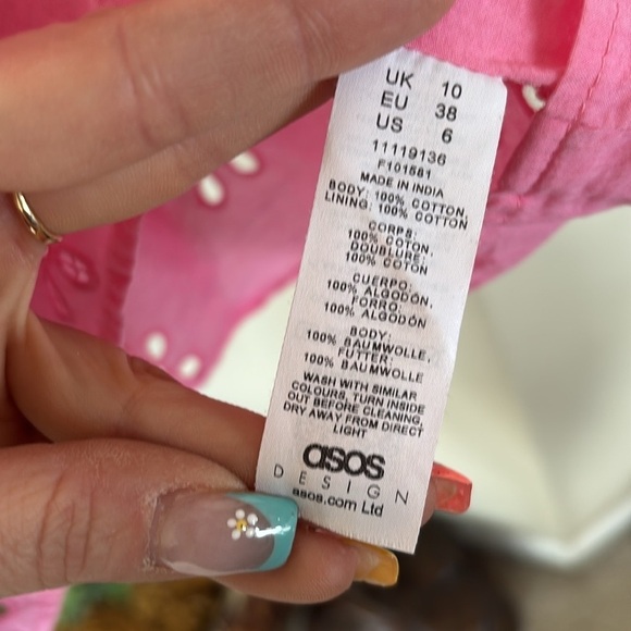 ASOS Bubblegum Pink Eyelet Puff Sleeve Top Ruffle Barbiecore 100% Cotton - Picture 8 of 14